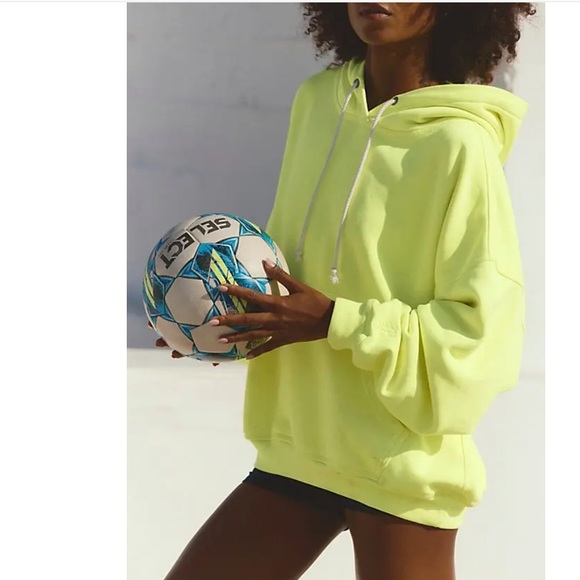 Free People FP Movement Final Call oversized Hoodie Sour Citrus SIZE S NWT - Picture 4 of 9